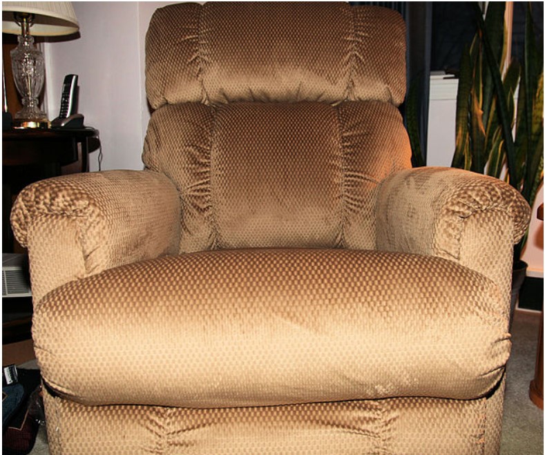 reclinerchair,.
